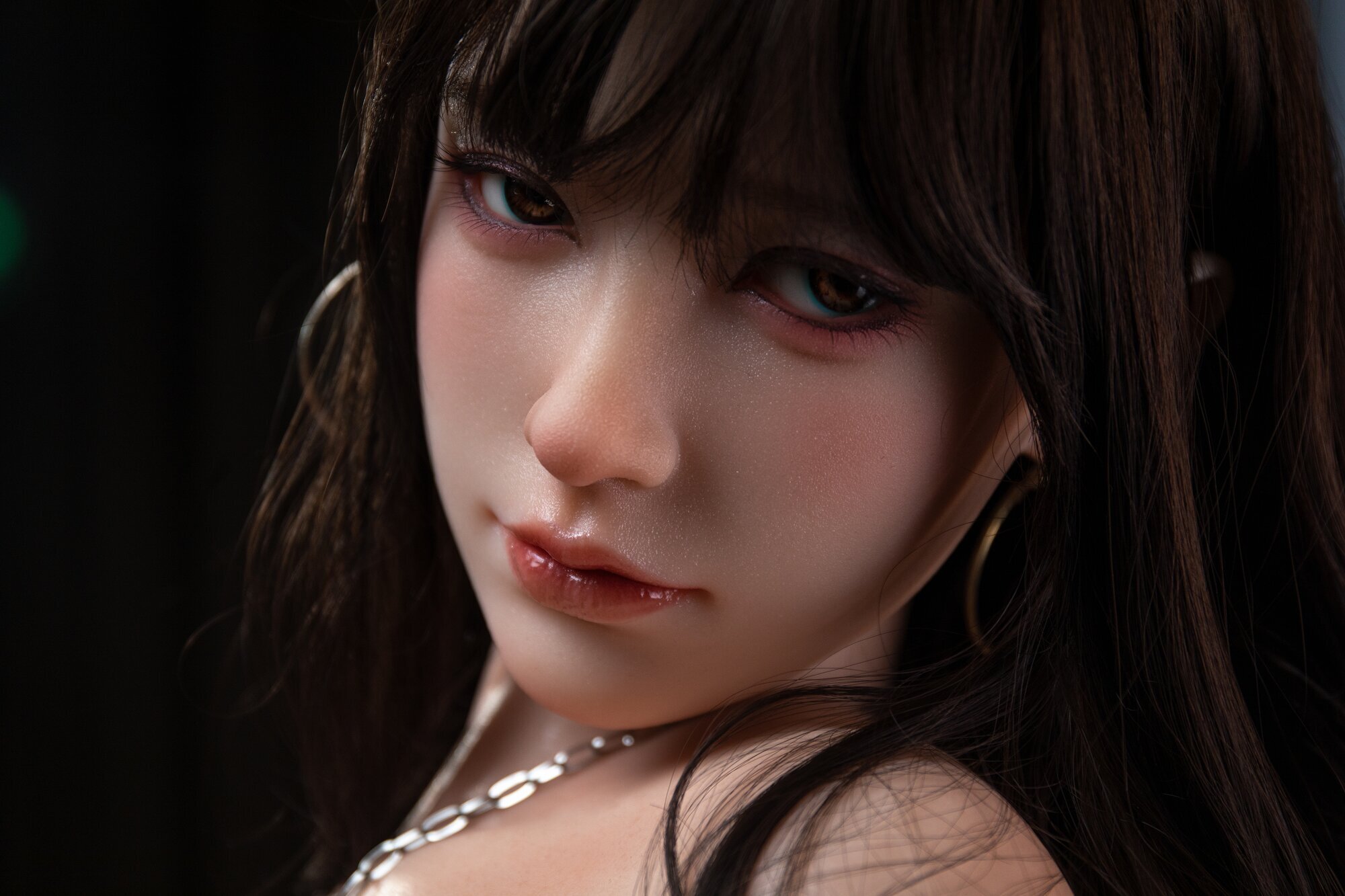 CAGNEYO doll detail